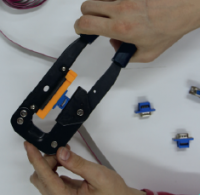 Crimper connector clip