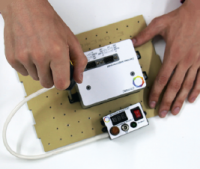 Attaching the PSS module to the side plate